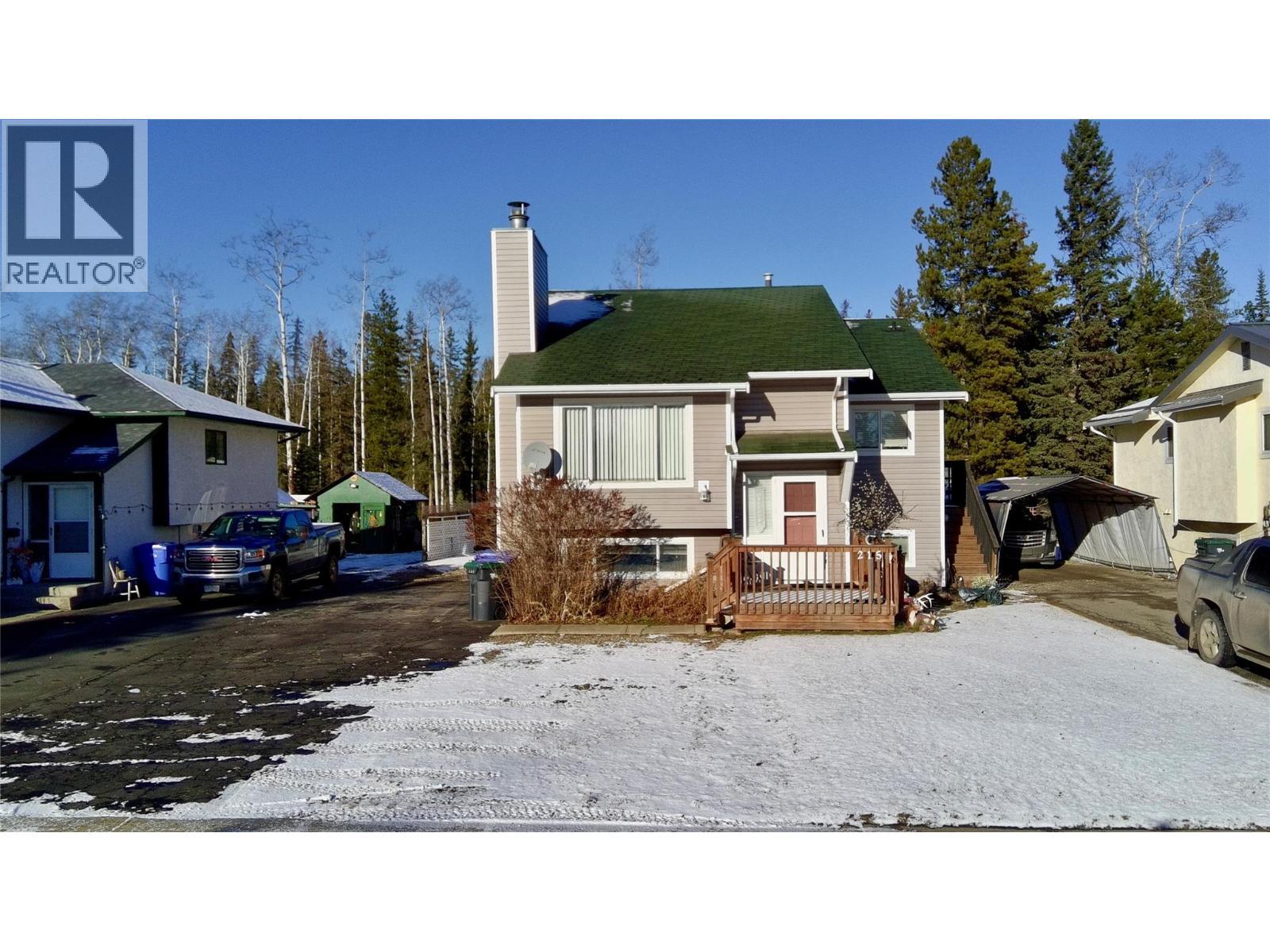215 Peace River Crescent, Tumbler Ridge, BC - Outdoor