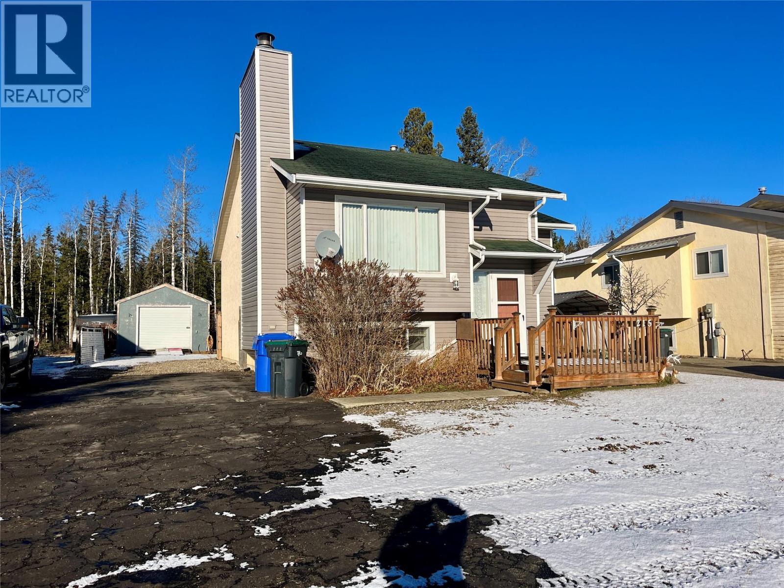215 Peace River Crescent, Tumbler Ridge, BC - Outdoor
