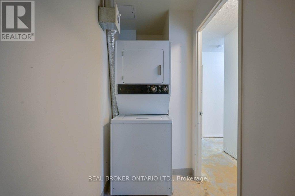 101 - 265 Westcourt Place, Waterloo, ON - Photo Showing Laundry Room