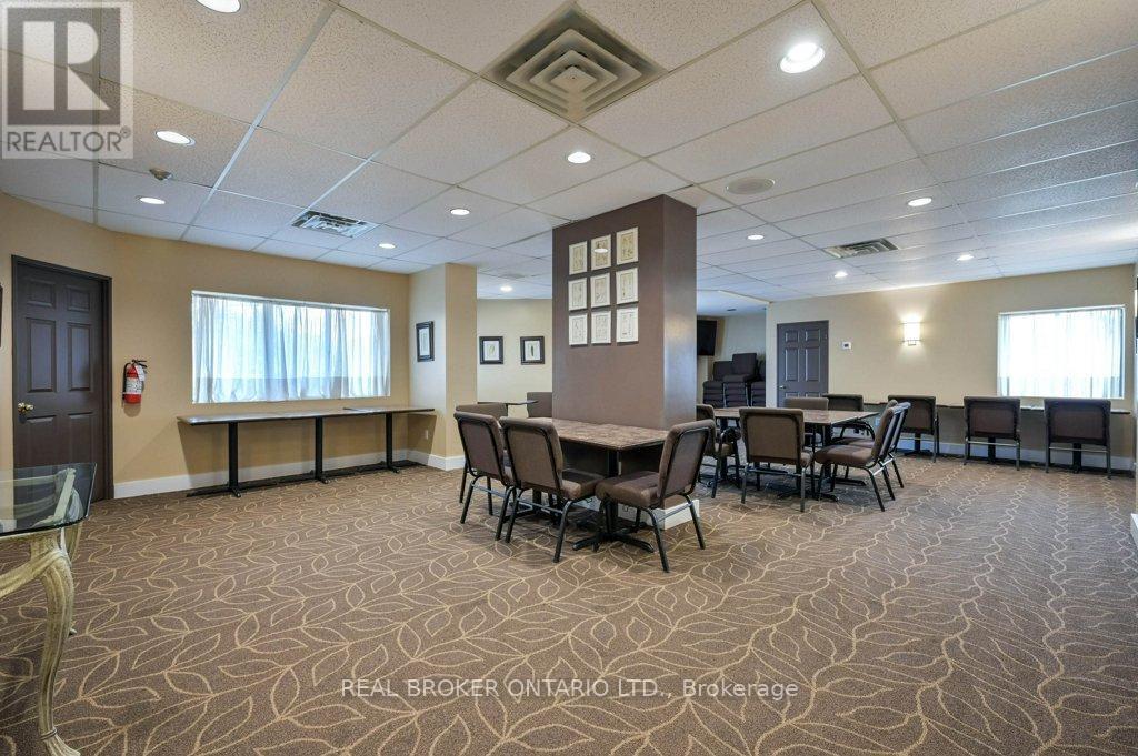 101 - 265 Westcourt Place, Waterloo, ON - Indoor