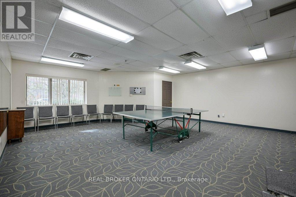 101 - 265 Westcourt Place, Waterloo, ON - Indoor