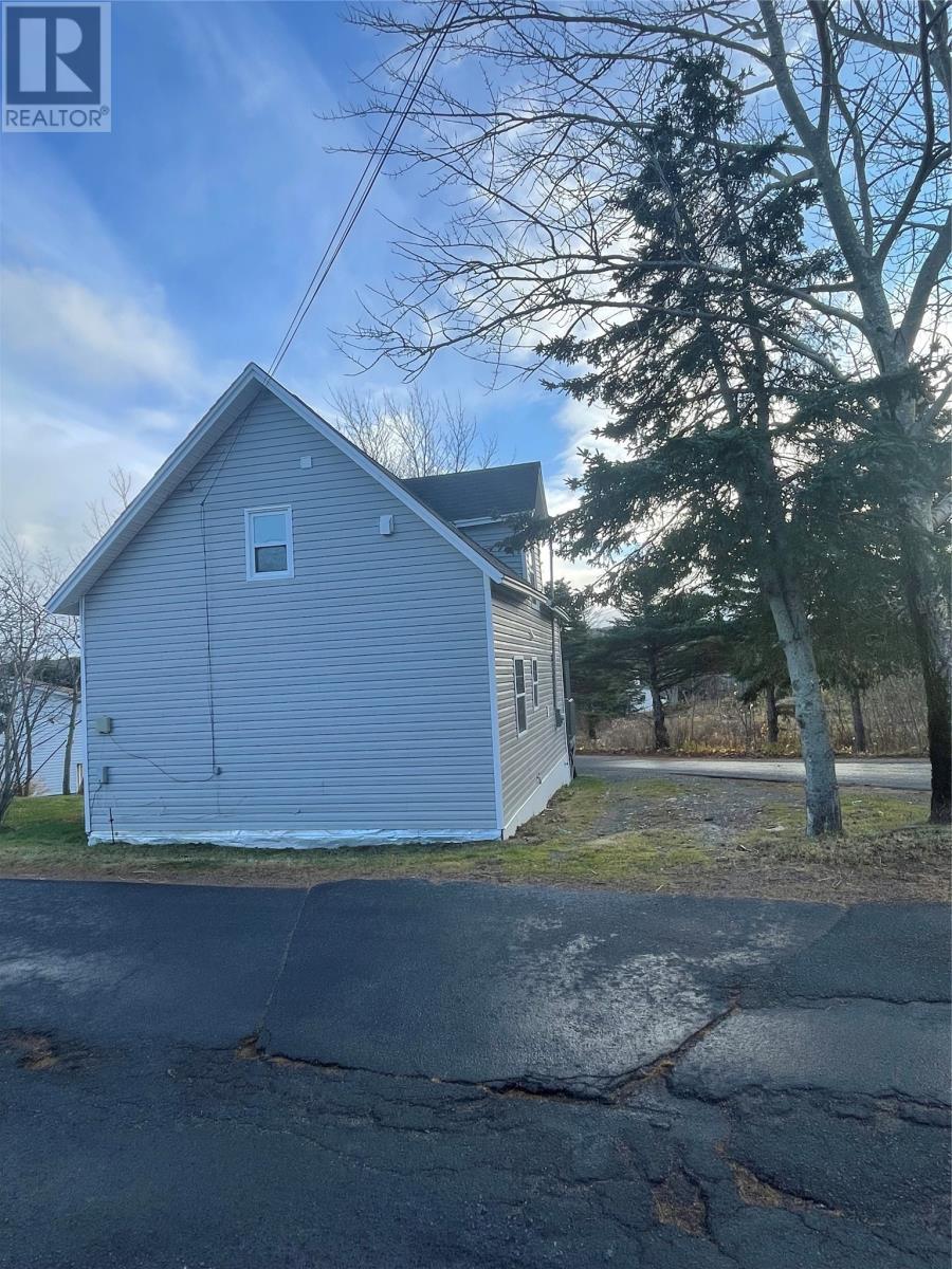 31 Irishtown Road, Carbonear, NL - Outdoor