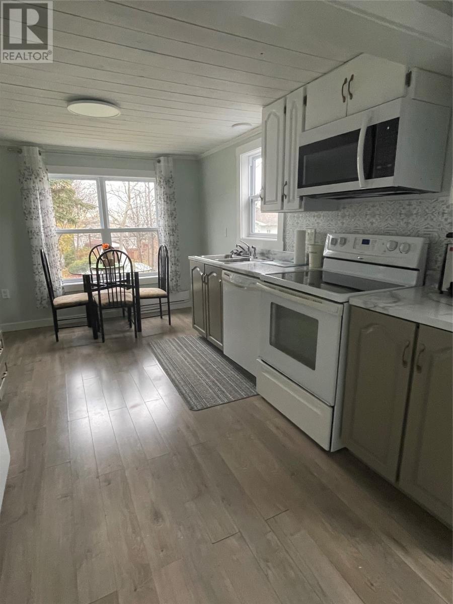 31 Irishtown Road, Carbonear, NL - Indoor Photo Showing Kitchen