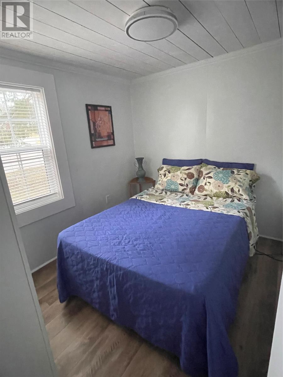 31 Irishtown Road, Carbonear, NL - Indoor Photo Showing Bedroom