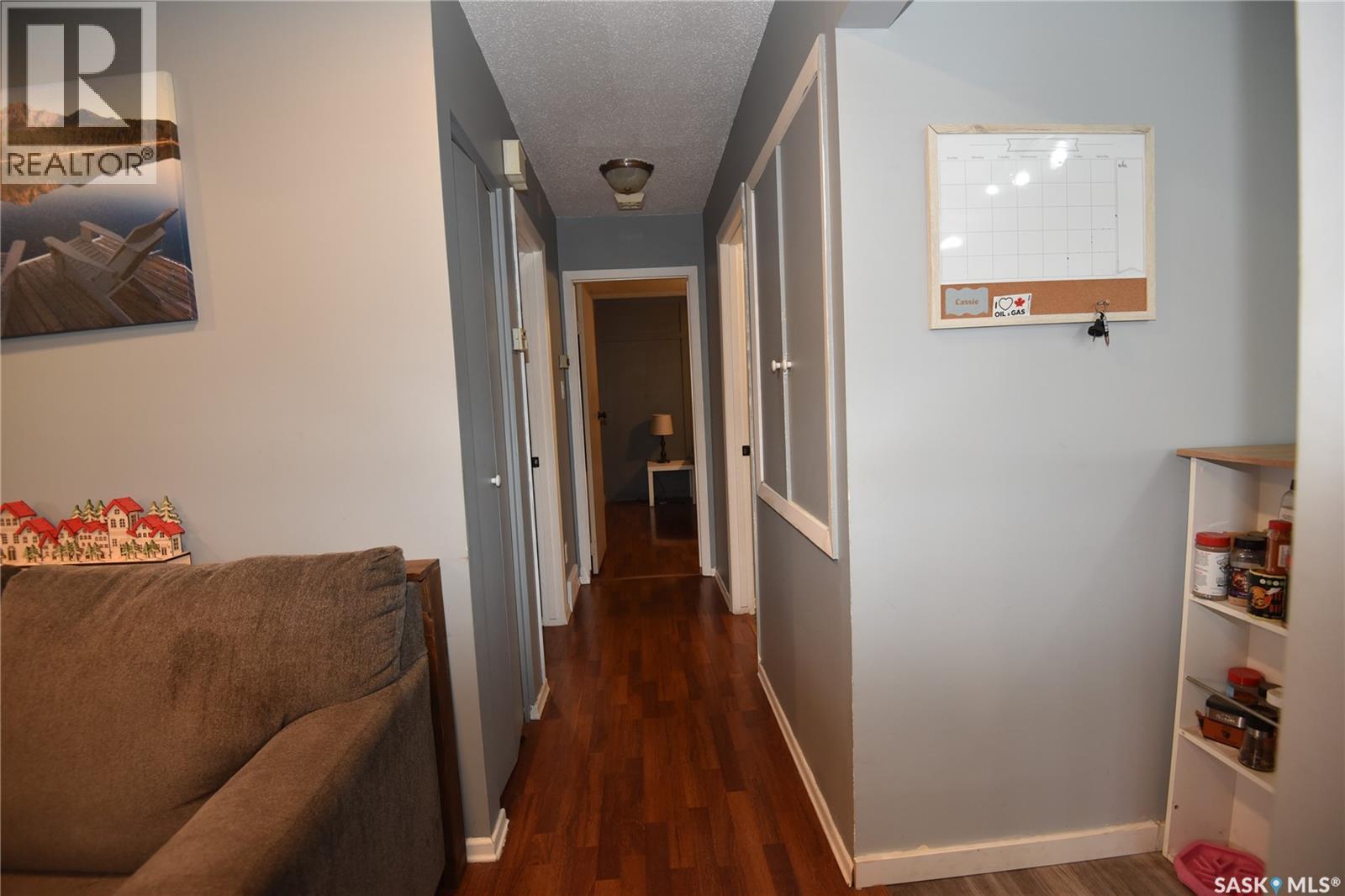 312 6Th Avenue E, Nipawin, SK - Indoor Photo Showing Other Room