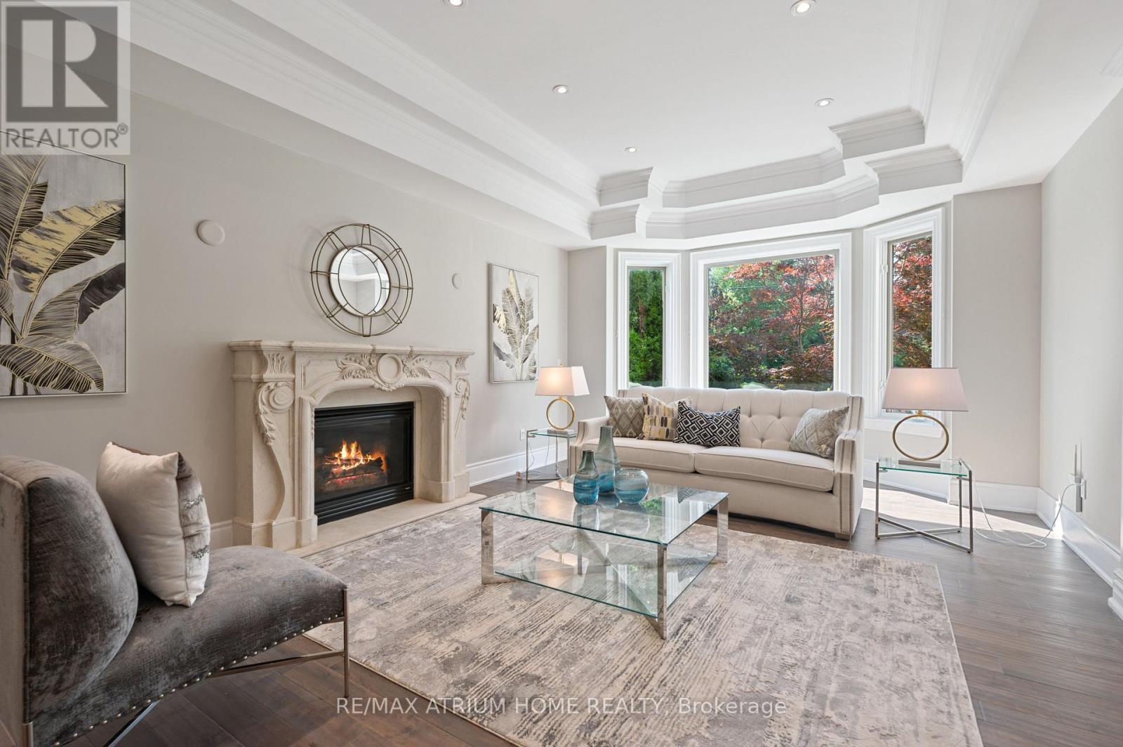 242 Parkview Avenue, Toronto, ON - Indoor Photo Showing Living Room With Fireplace