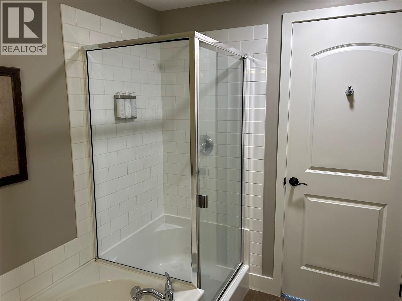 1200 Rancher Creek Road Unit# 131D, Osoyoos, BC - Indoor Photo Showing Bathroom