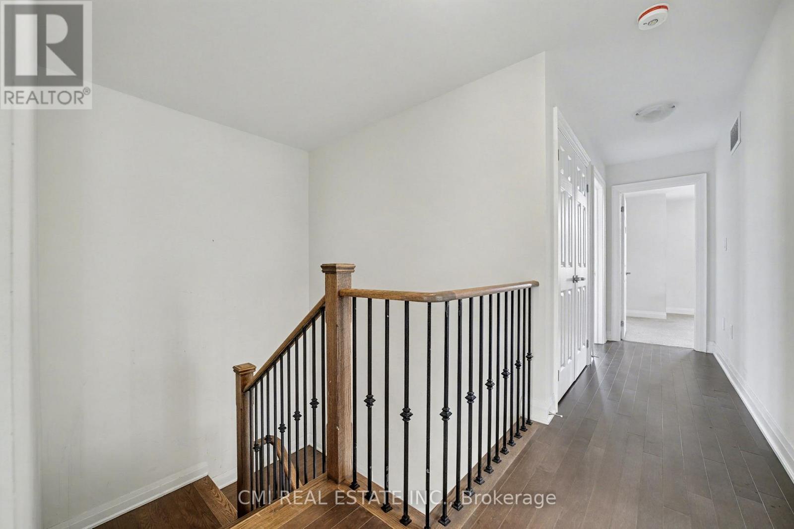 343 Northglen Boulevard W, Clarington, ON - Indoor Photo Showing Other Room