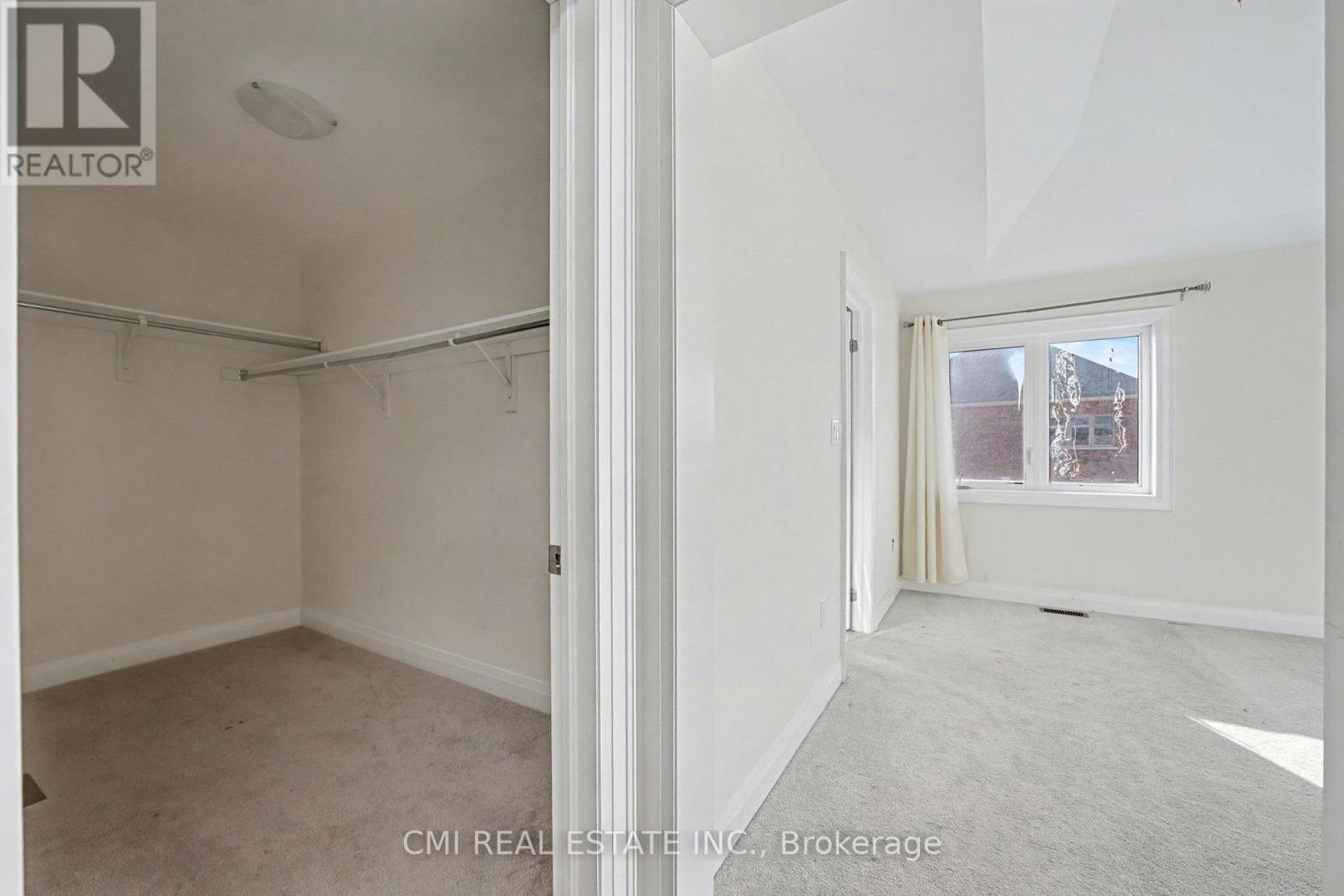 343 Northglen Boulevard W, Clarington, ON - Indoor Photo Showing Other Room