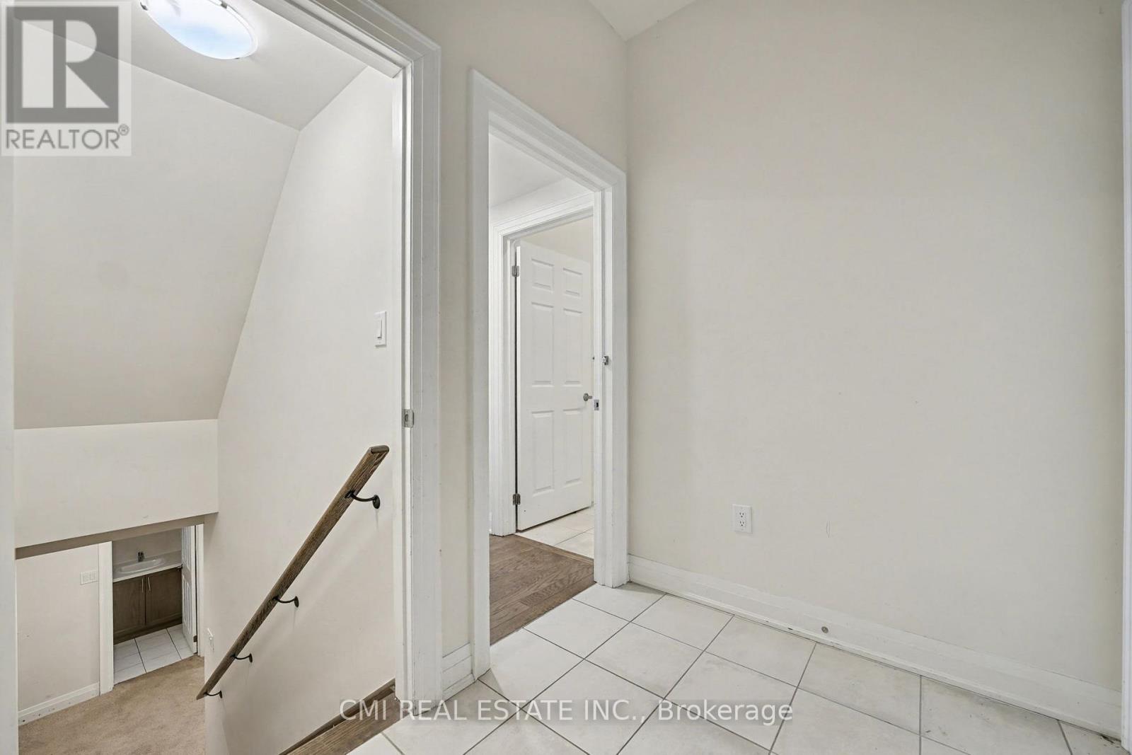 343 Northglen Boulevard W, Clarington, ON - Indoor Photo Showing Other Room