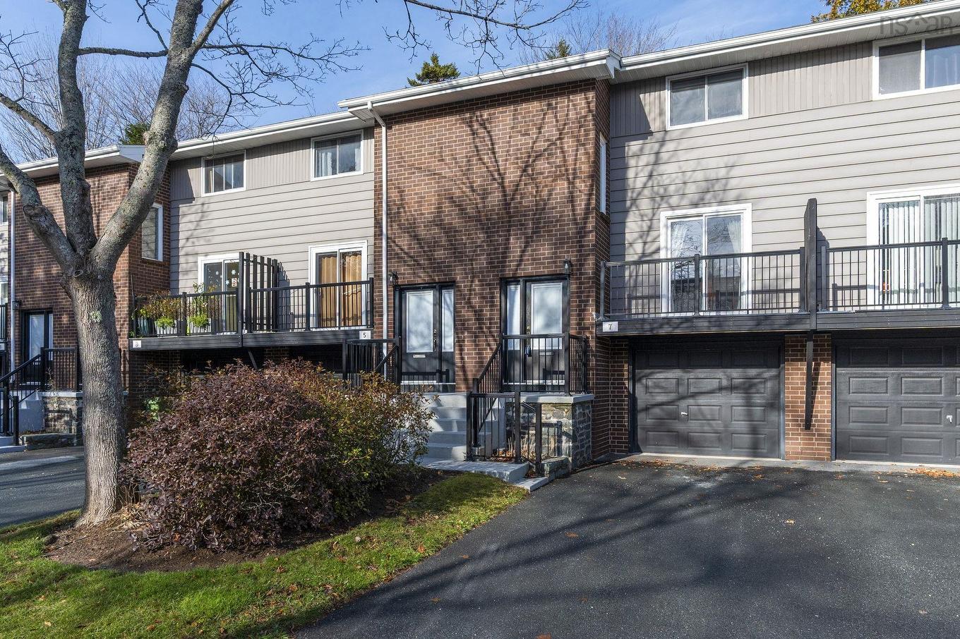 7 Braeside Lane, Clayton Park, NS