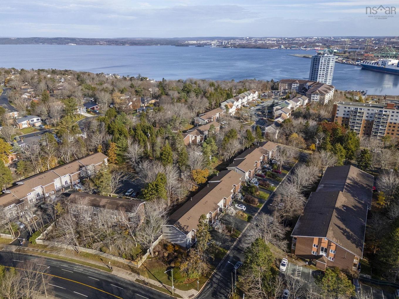 7 Braeside Lane, Clayton Park, NS