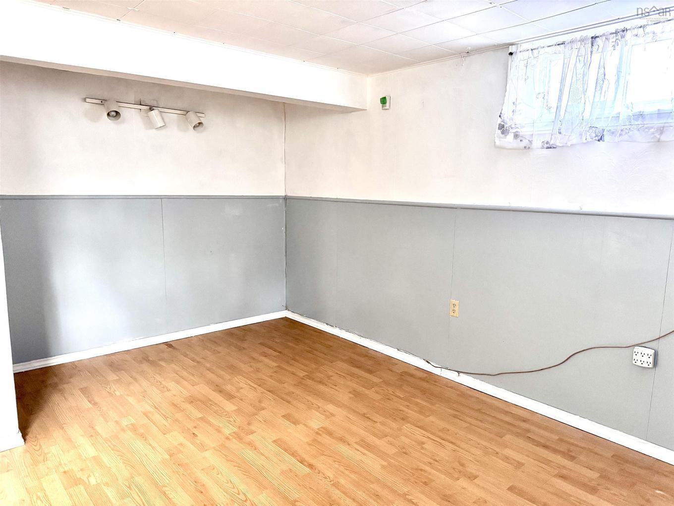 18 Avalon Crescent, Glace Bay, NS