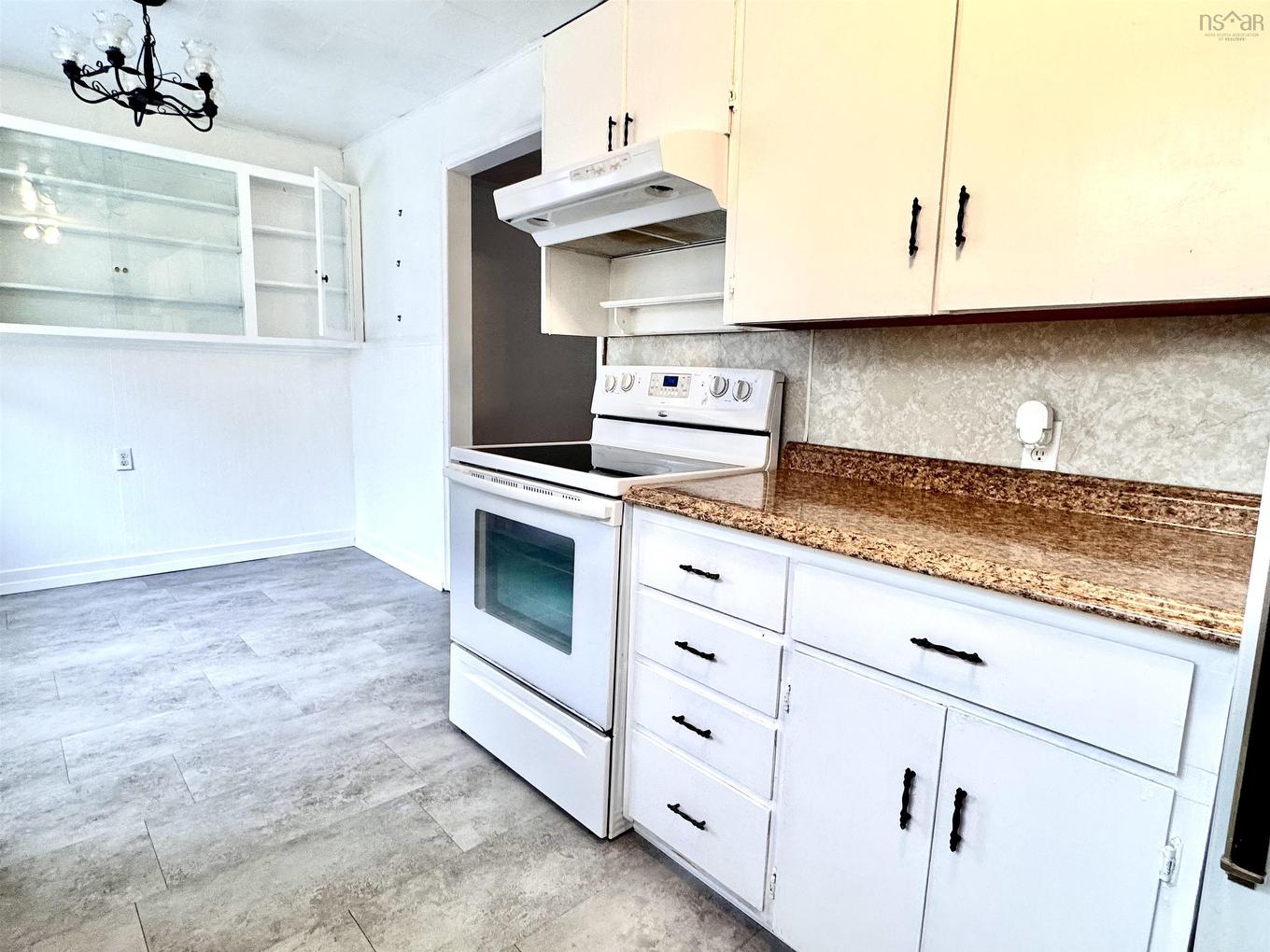 18 Avalon Crescent, Glace Bay, NS