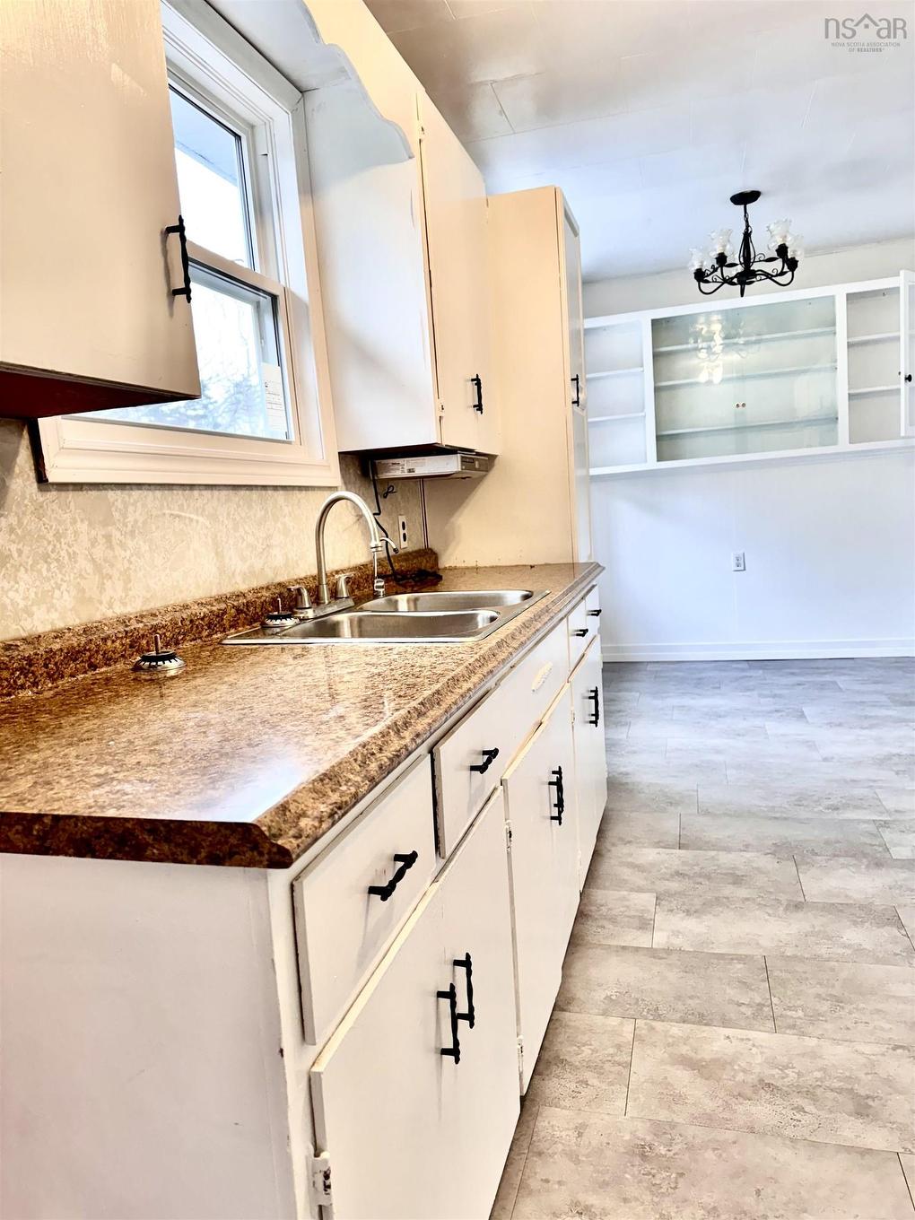 18 Avalon Crescent, Glace Bay, NS