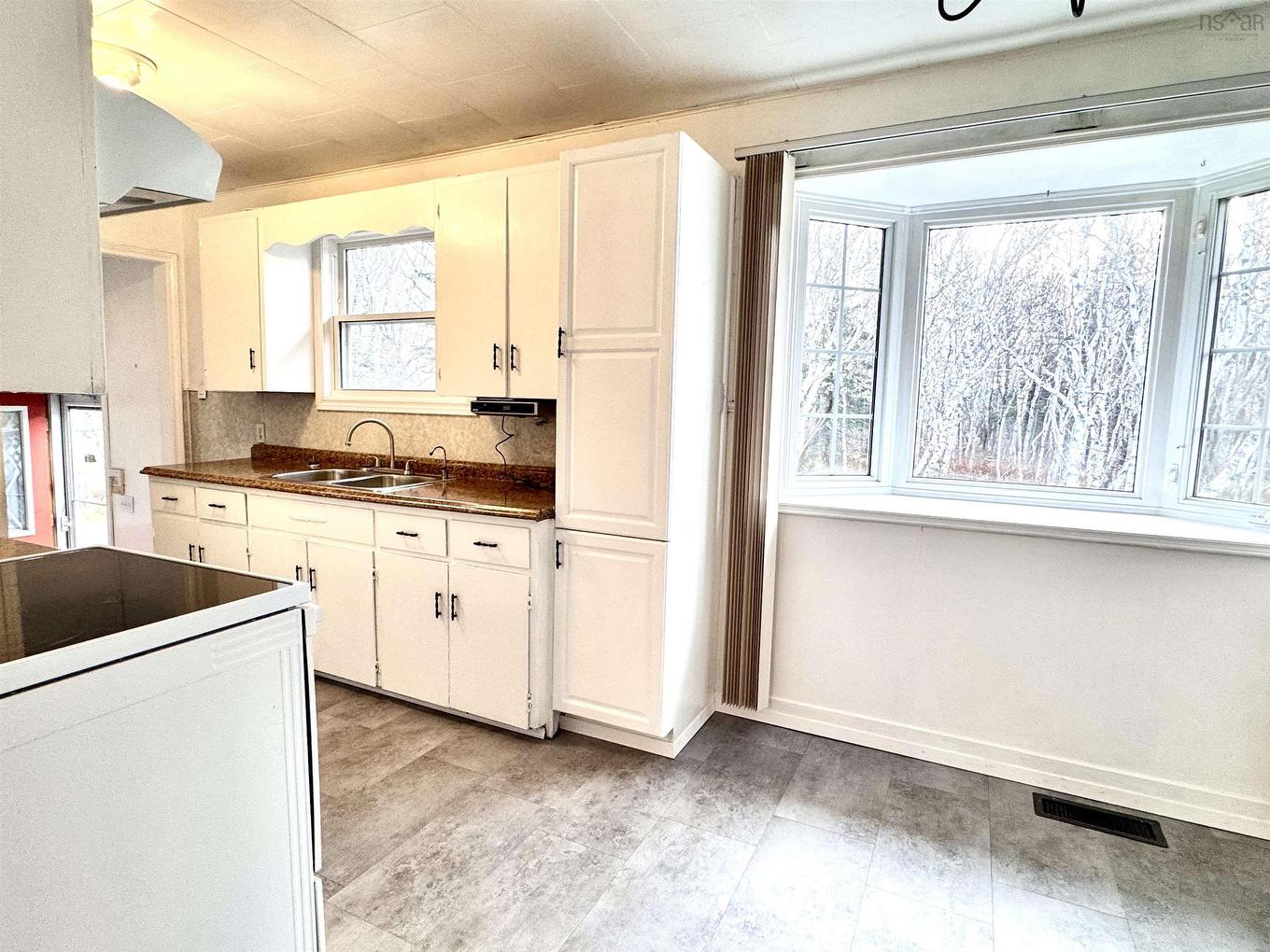 18 Avalon Crescent, Glace Bay, NS