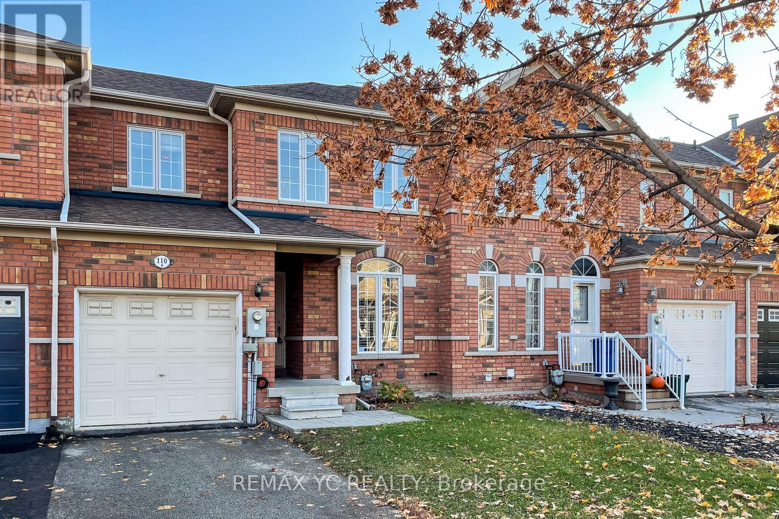 110 Dolce Crescent, Vaughan, ON - Outdoor With Facade