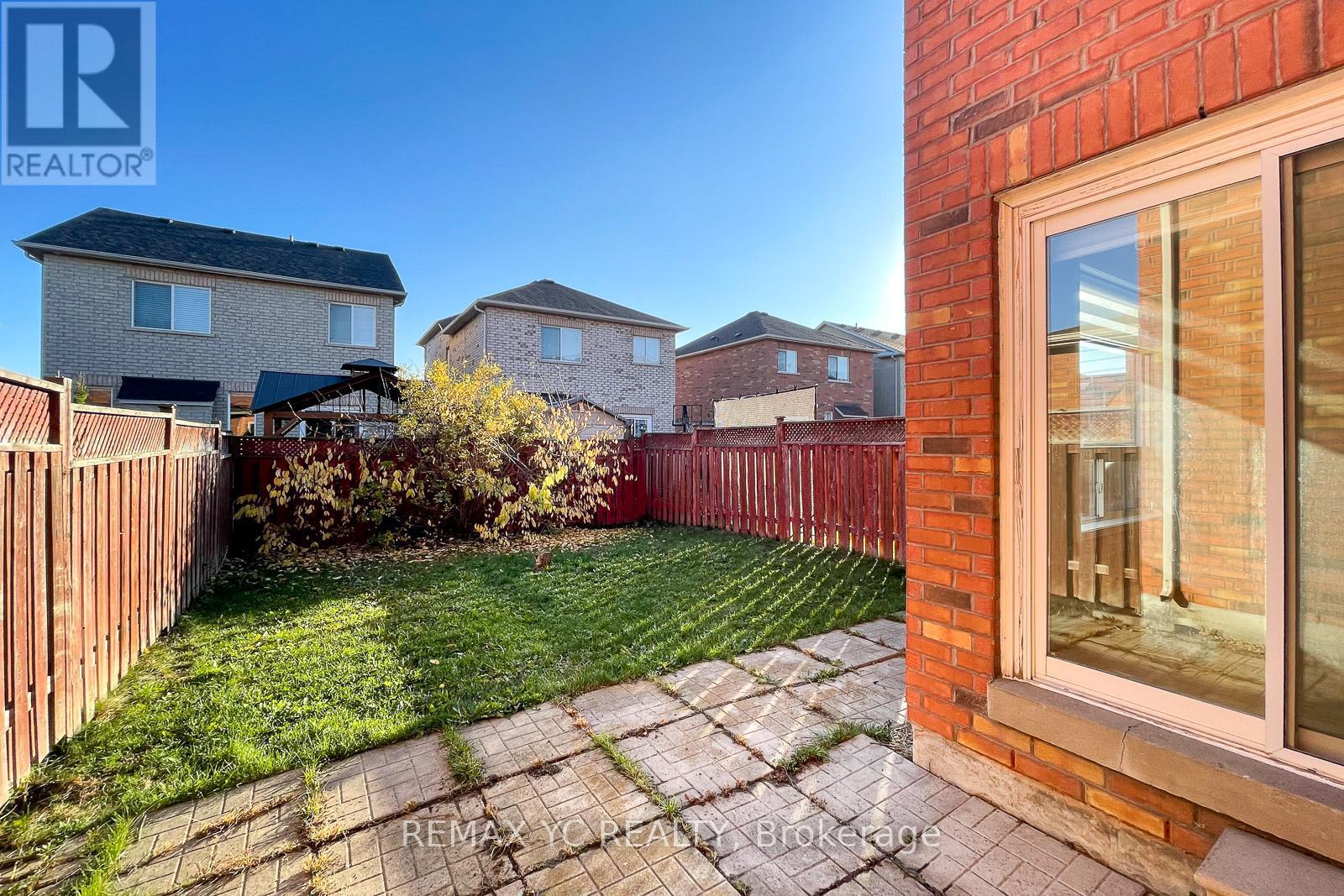 110 Dolce Crescent, Vaughan, ON - Outdoor With Deck Patio Veranda With Exterior