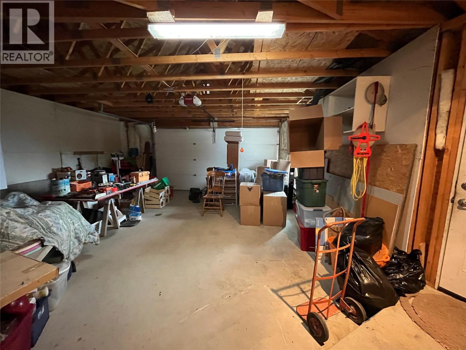 2481 Squilax Anglemont Road Unit# 25, Lee Creek, BC - Indoor Photo Showing Basement