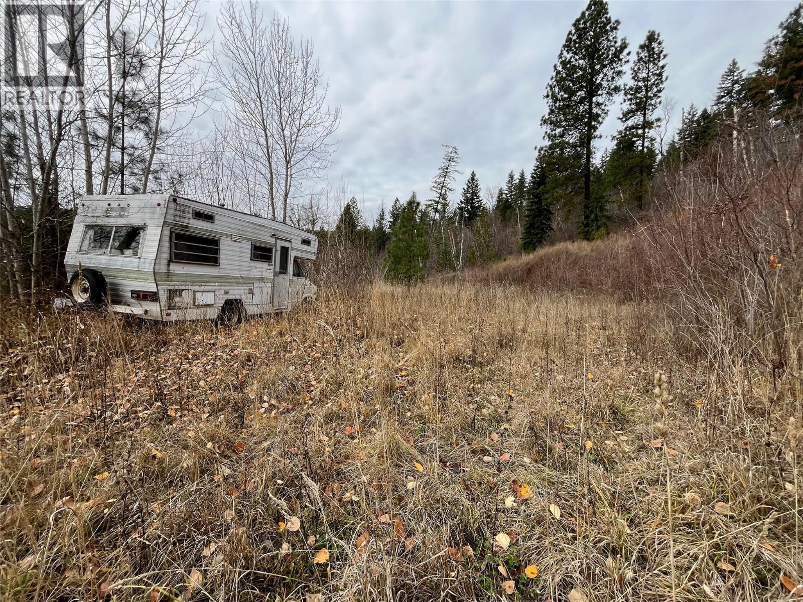 2481 Squilax Anglemont Road Unit# 25, Lee Creek, BC - Outdoor