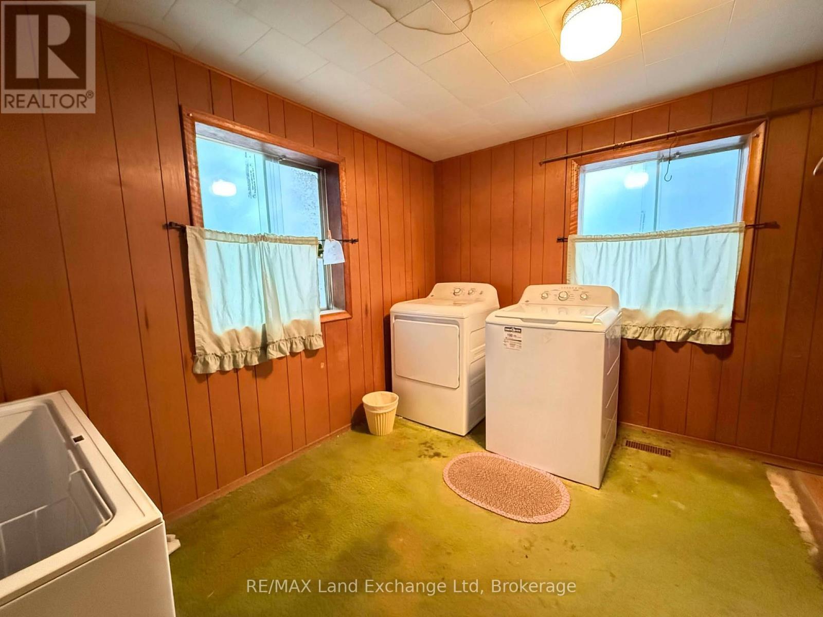 126 Diagonal Road, North Huron (Wingham), ON - Indoor Photo Showing Laundry Room