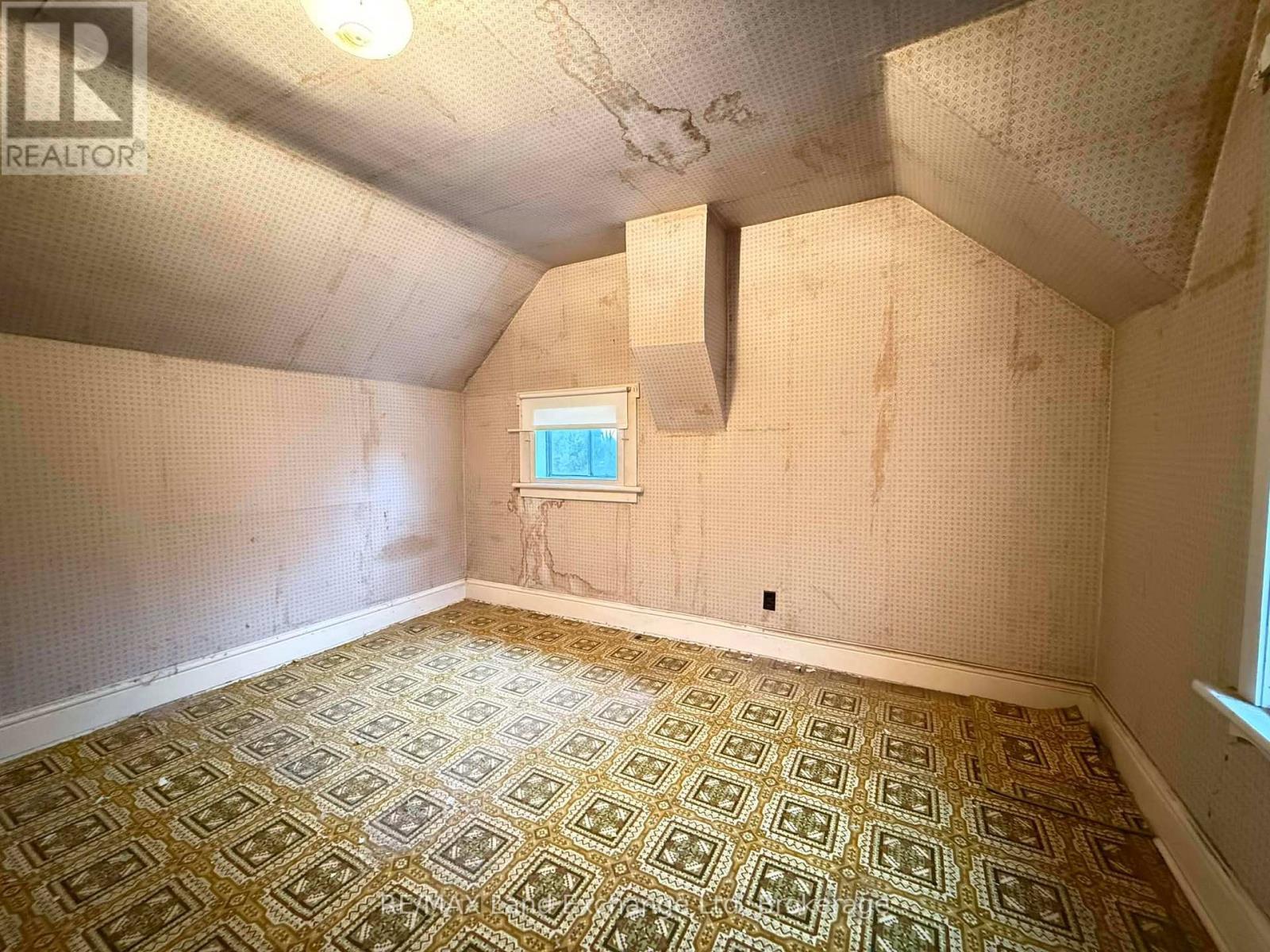 126 Diagonal Road, North Huron (Wingham), ON - Indoor Photo Showing Other Room