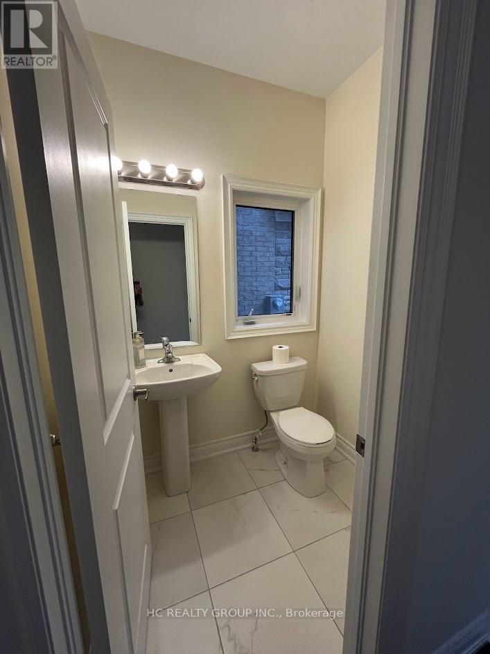 Main, 2Nd - 4 Finley Way, Markham, ON - Indoor Photo Showing Bathroom