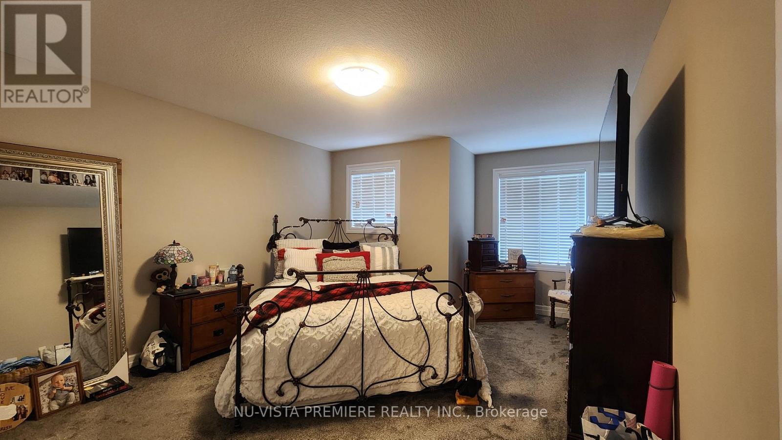 3074 Turner Crescent, London South (South U), ON - Indoor Photo Showing Bedroom