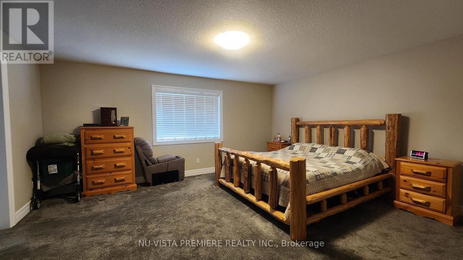 3074 Turner Crescent, London South (South U), ON - Indoor Photo Showing Bedroom