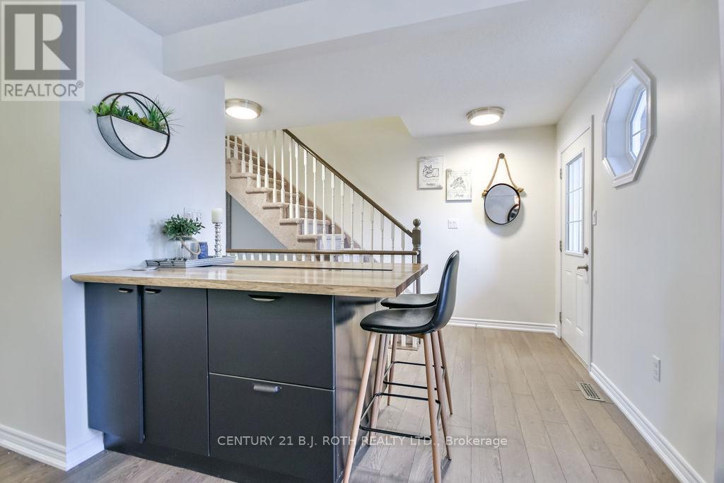 3 - 49 Ferndale Drive S, Barrie, ON - Indoor Photo Showing Other Room