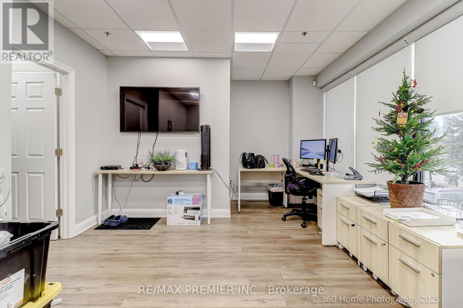 20 - 80 Carlauren Road N, Vaughan, ON