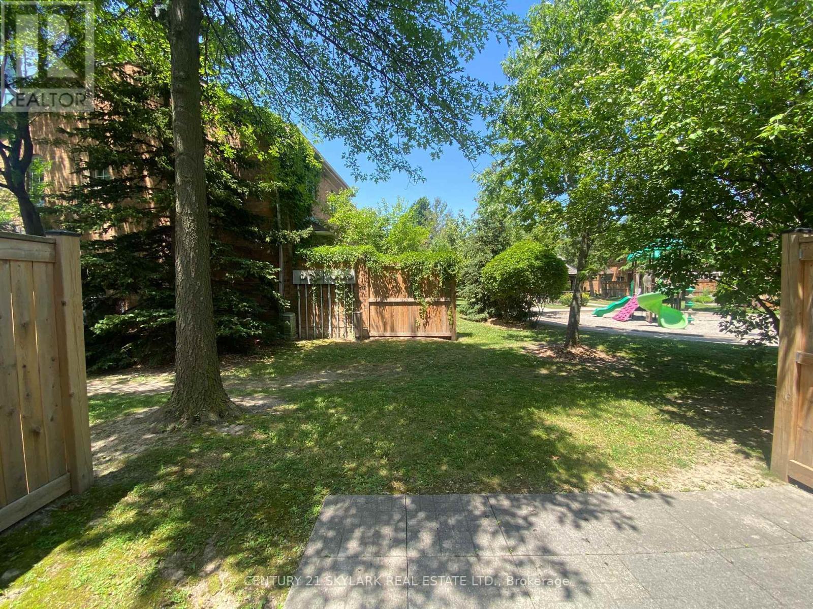 46 - 5950 Glen Erin Drive, Mississauga, ON - Outdoor