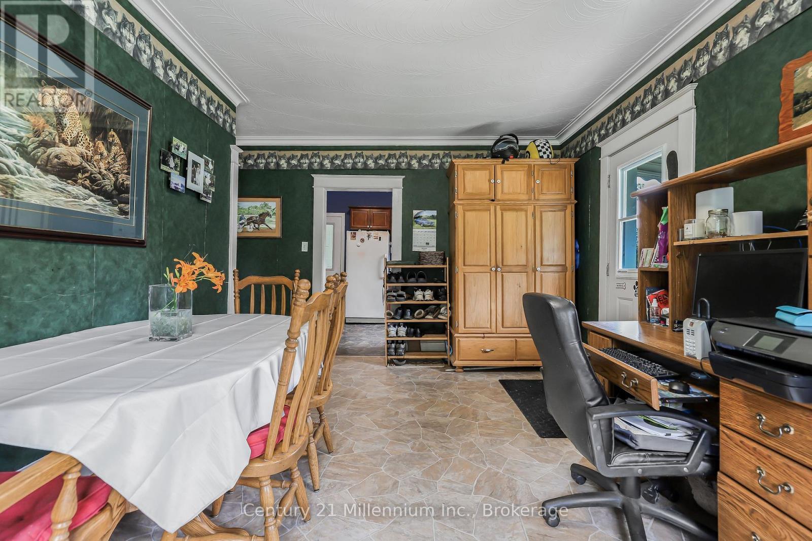 21 Station Street, Amaranth, ON - Indoor Photo Showing Office