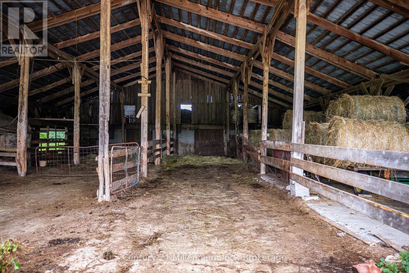 21 Station Street, Amaranth, ON -