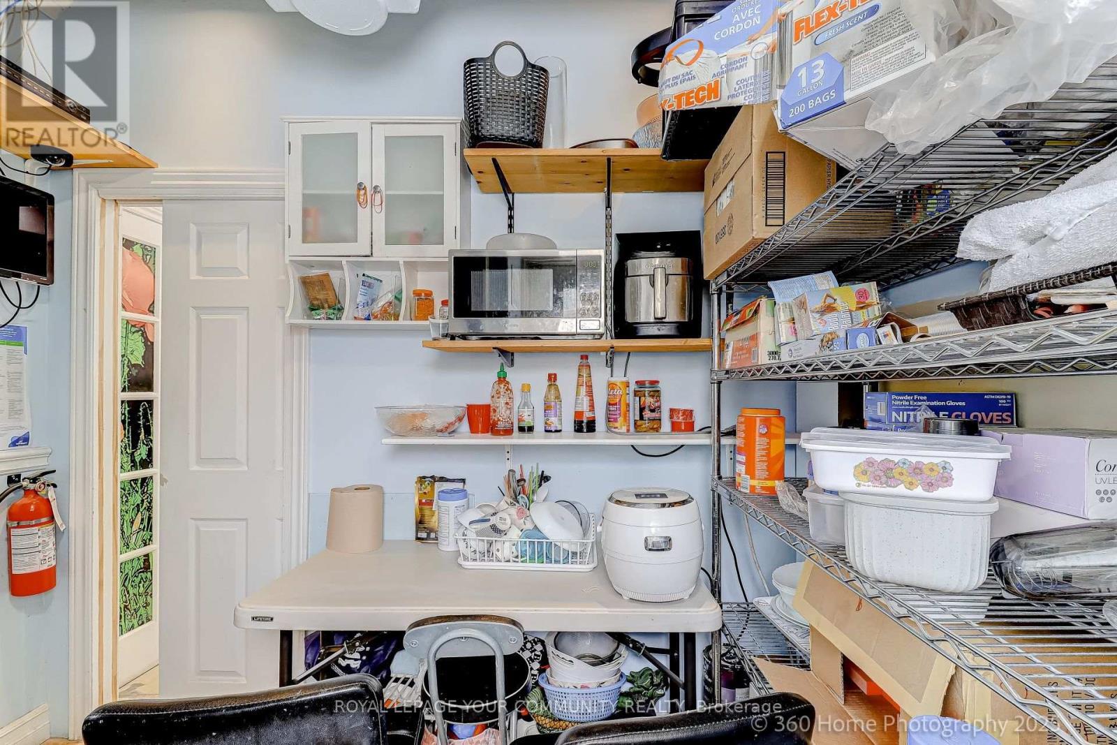 8 - 3175 Rutherford Road, Vaughan, ON