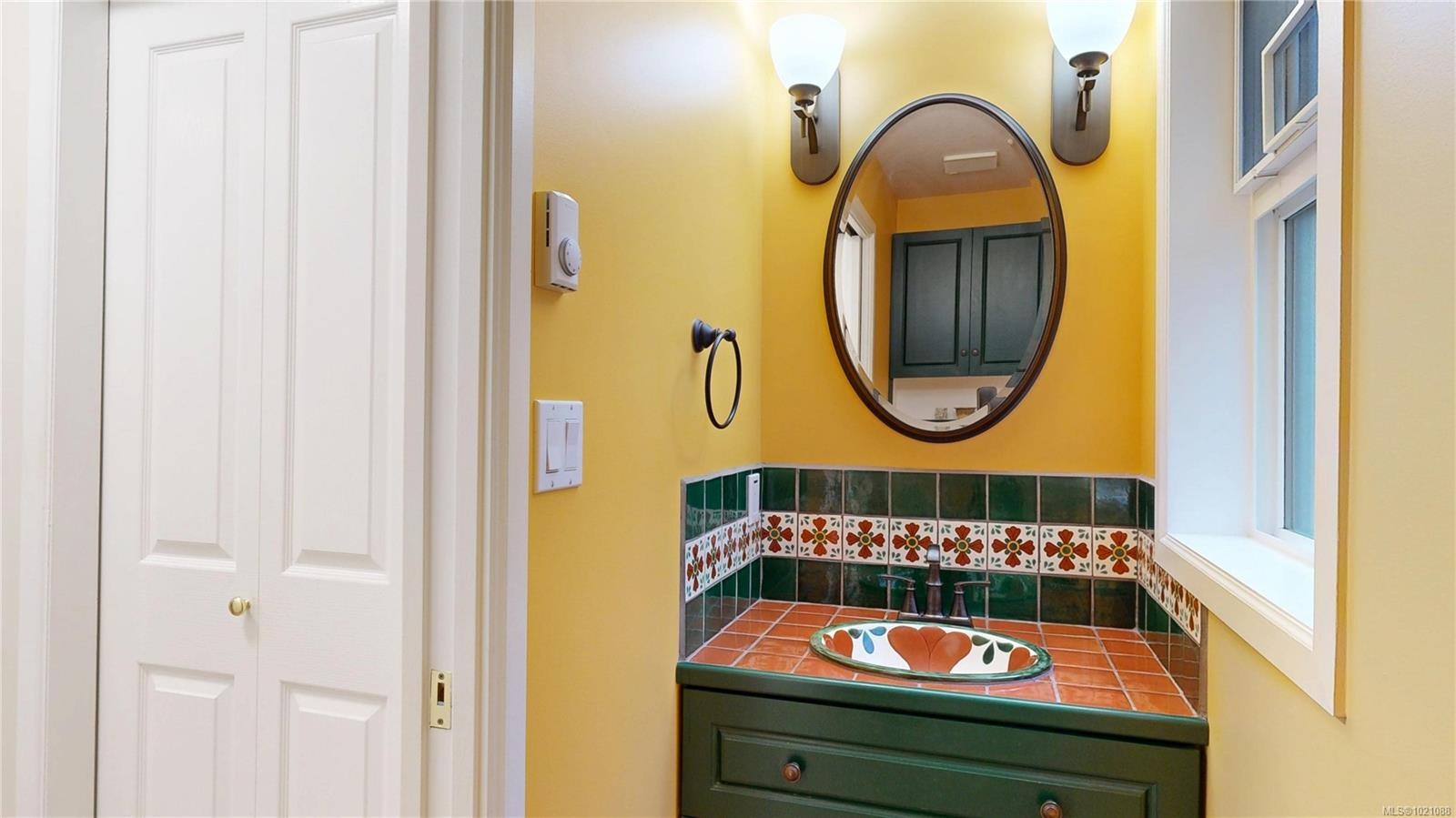 720 Clarendon Rd, Gabriola Island, BC