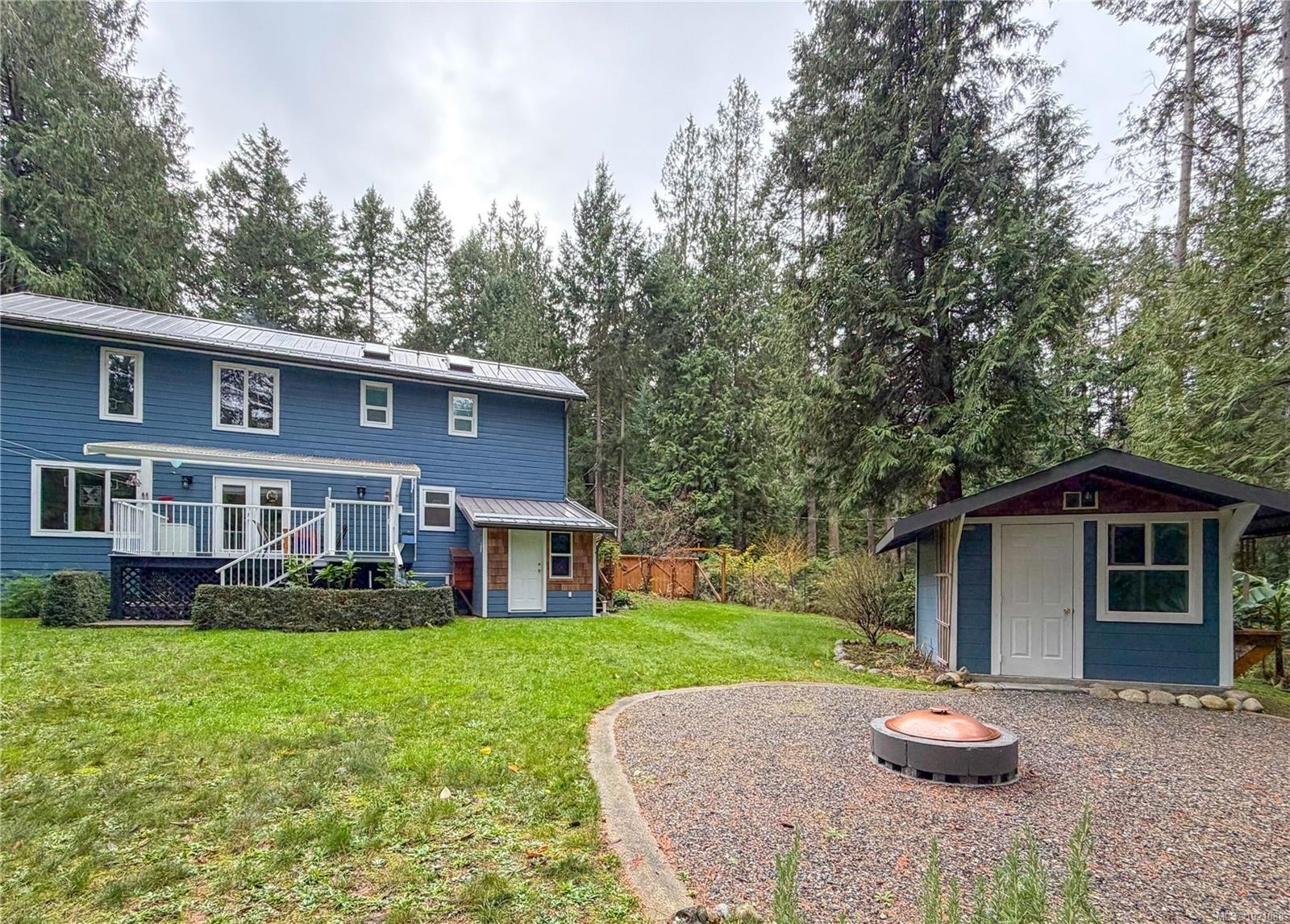 720 Clarendon Rd, Gabriola Island, BC