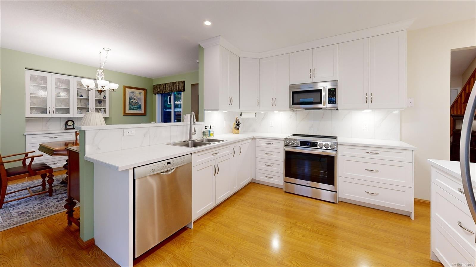 720 Clarendon Rd, Gabriola Island, BC