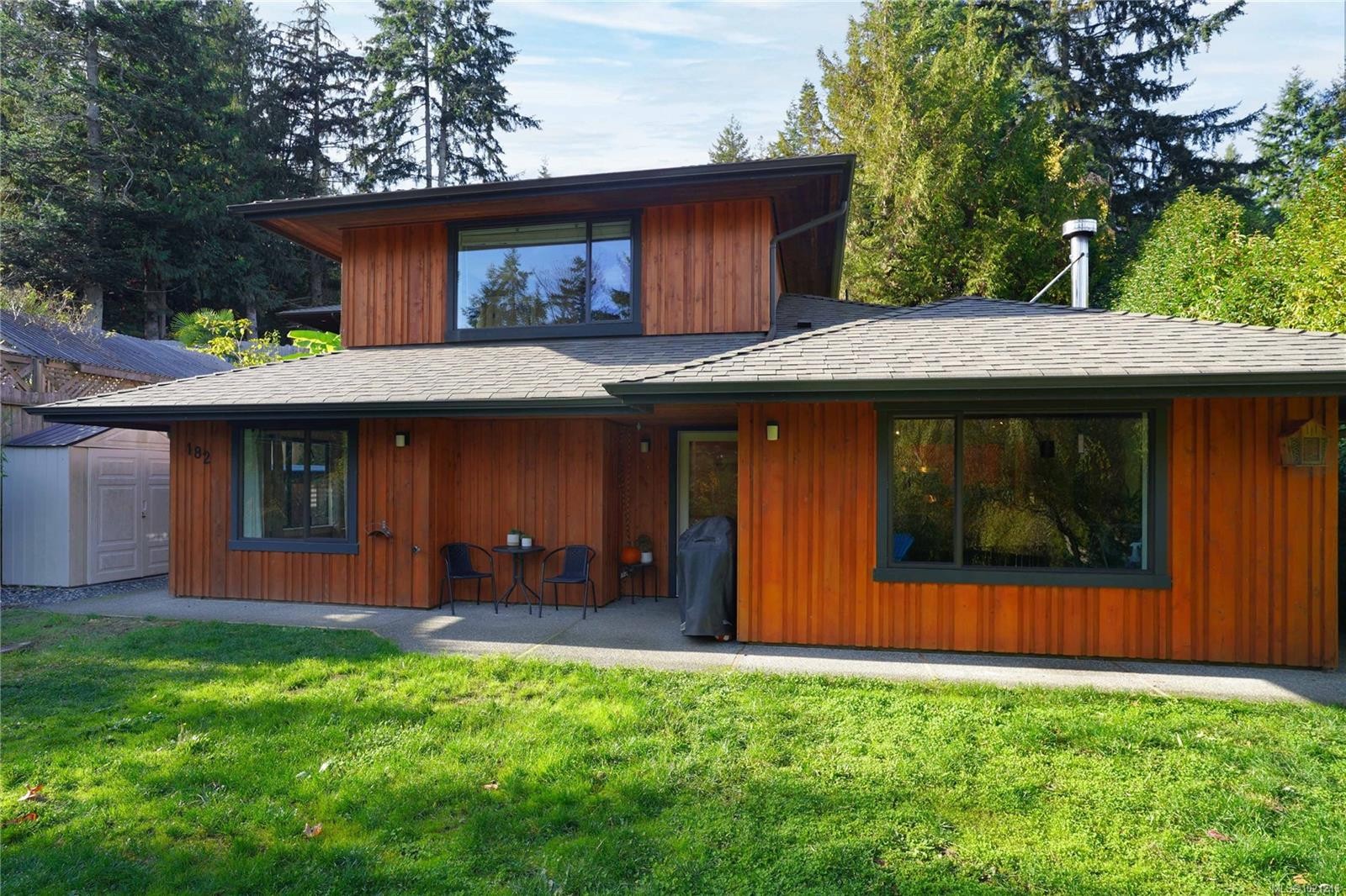 182 Grantville St, Salt Spring, BC