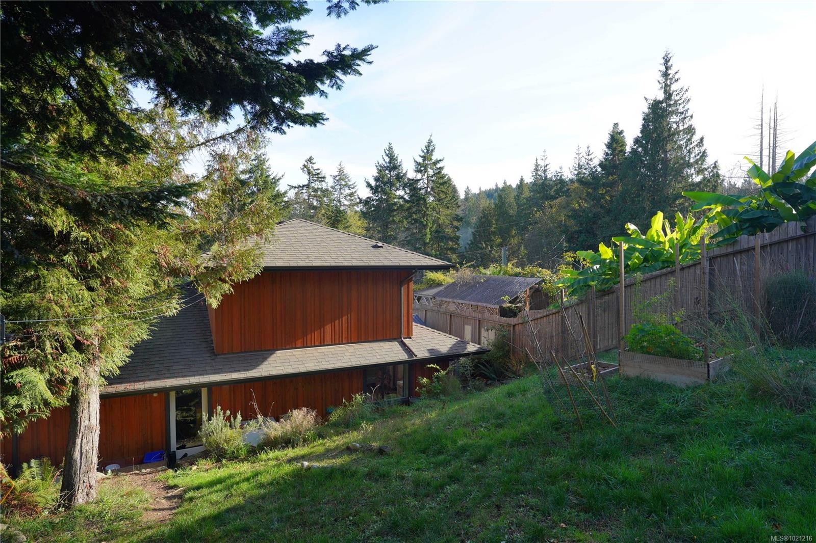 182 Grantville St, Salt Spring, BC