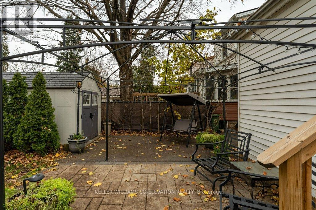 276 Graham Avenue S, Hamilton, ON - Outdoor With Deck Patio Veranda