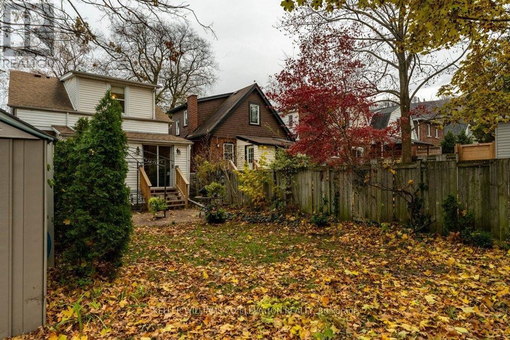 276 Graham Avenue S, Hamilton, ON - Outdoor