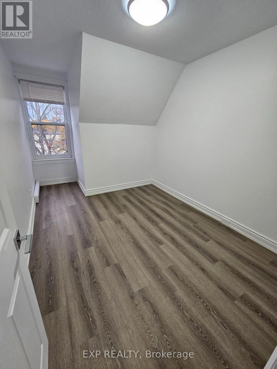 202 Green Street, Cobourg, ON - Indoor Photo Showing Other Room