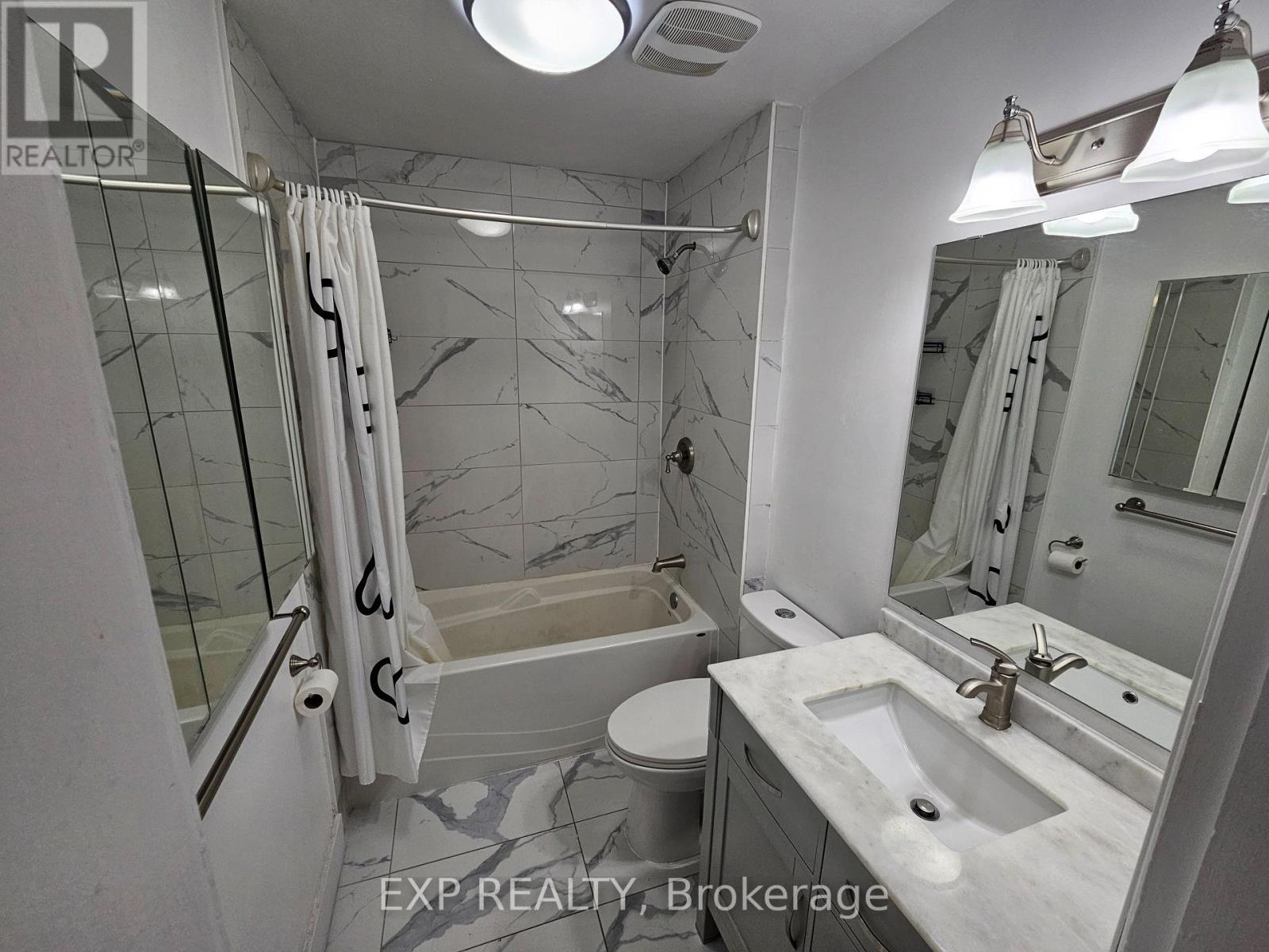 Gorgeous Modern Bathroom - 202 Green Street, Cobourg, ON - Indoor Photo Showing Bathroom