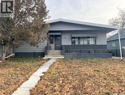 437 4th AVENUE NW Swift Current, SK S9H 0V3
