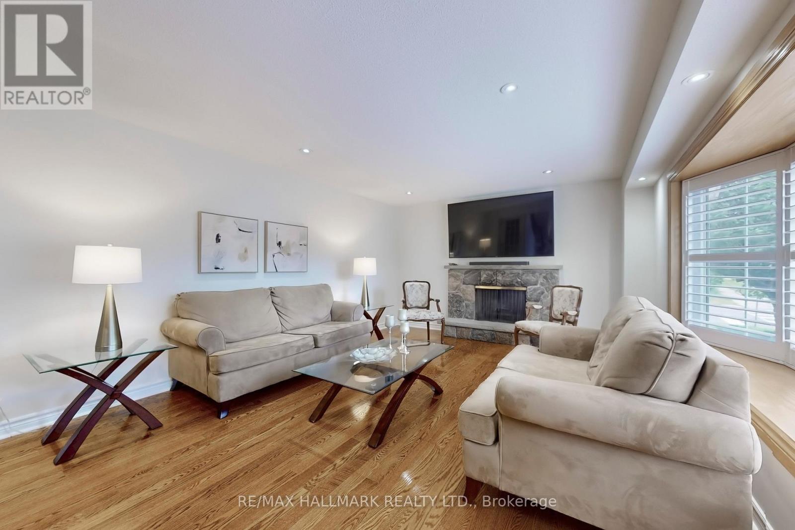 2 Butterfield Drive, Toronto, ON - Indoor Photo Showing Living Room With Fireplace