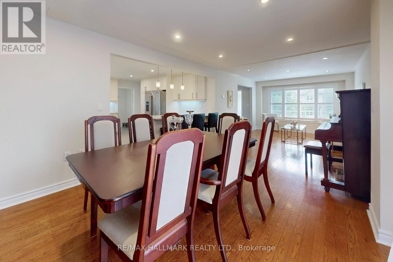 2 Butterfield Drive, Toronto, ON - Indoor Photo Showing Dining Room