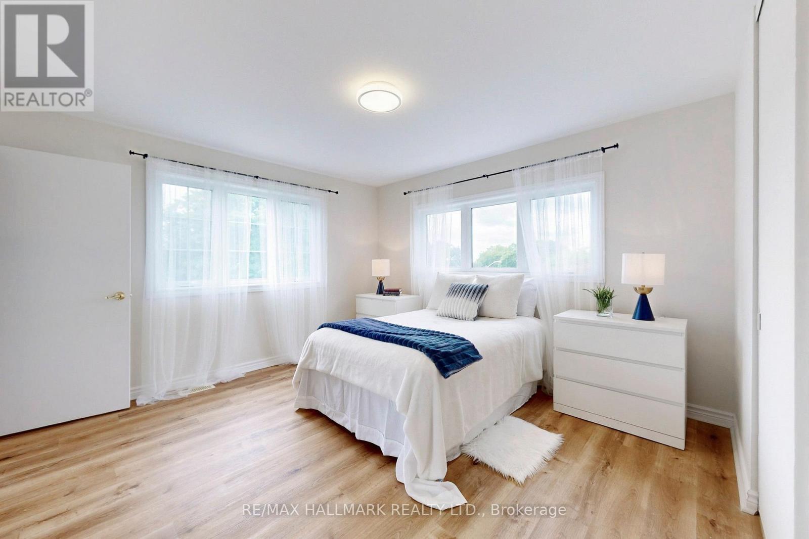 2 Butterfield Drive, Toronto, ON - Indoor Photo Showing Bedroom