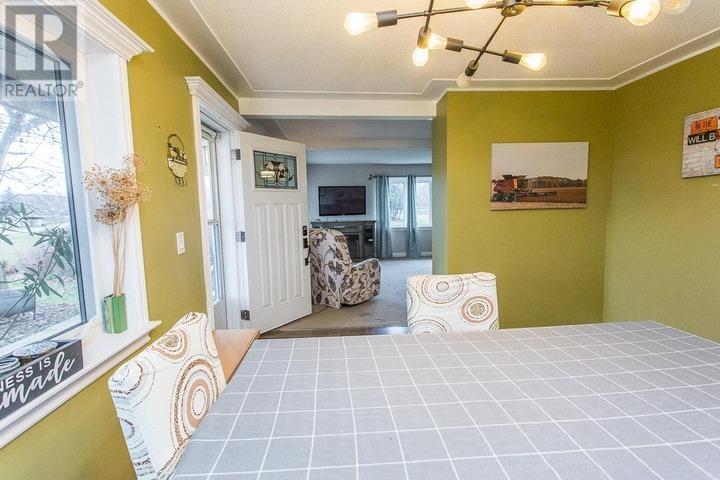 15669 Highway 17 E, Thessalon, ON - Indoor Photo Showing Laundry Room
