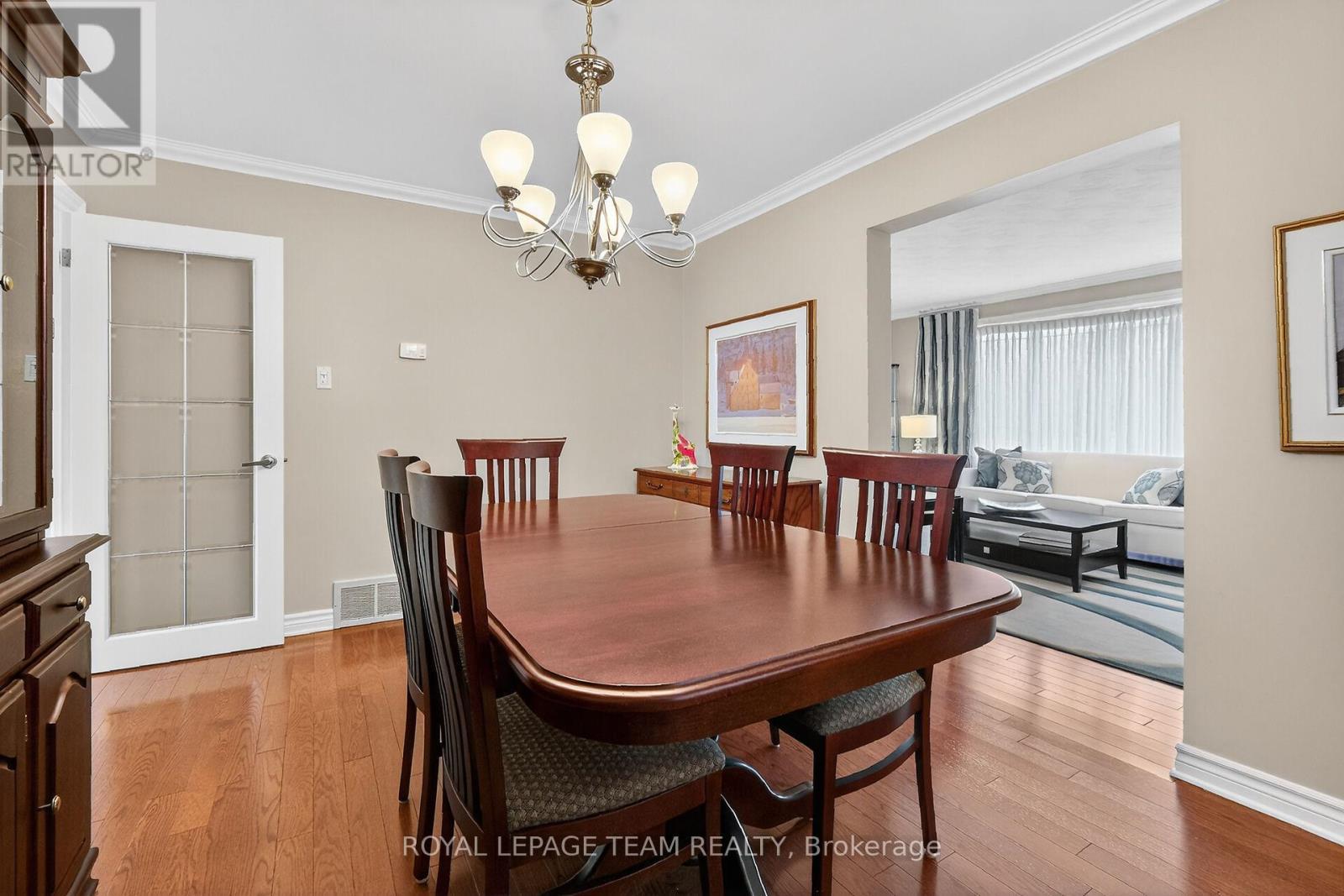 1768 Featherston Drive, Ottawa, ON - Indoor Photo Showing Dining Room